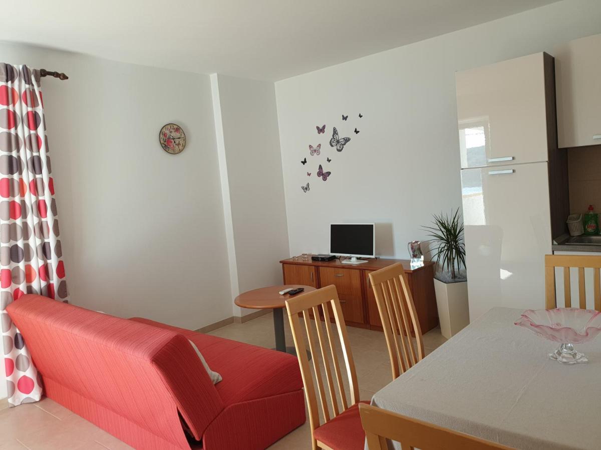 Apartmani I Sobe Jusic Rab Town Exterior photo