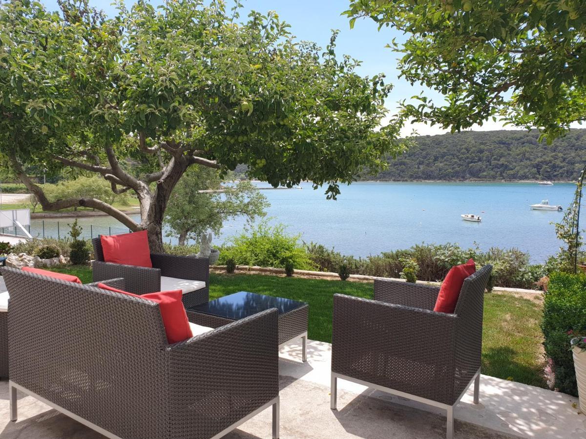 Apartmani I Sobe Jusic Rab Town Exterior photo